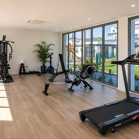 Casamel - Modern 3 Bedroom 2 Bathroom Fully Equiped Apartmán