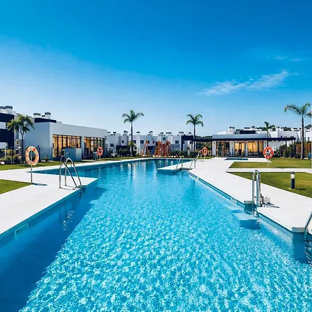 Casamel - Modern 3 Bedroom 2 Bathroom Fully Equiped * Estepona